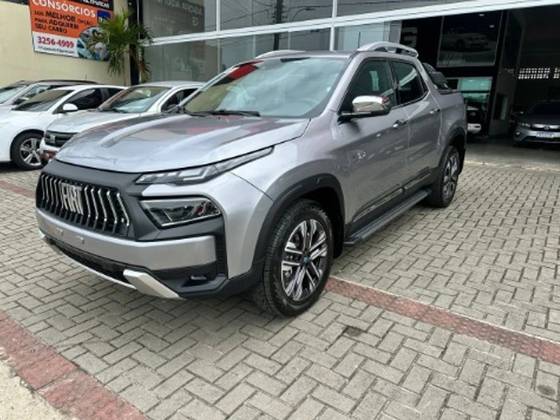 FIAT TORO 2.2 TURBO DIESEL RANCH 4WD AT9